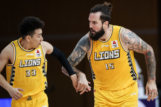 星空娱乐官网 -费城76人内部会议纪要流出:赛前手感冰凉,亚冠使命明确,临场指挥获称赞(勇士vs76人中文解说全场回放)