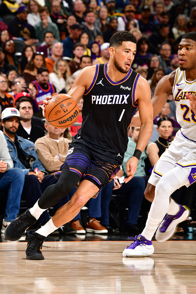 星空平台 -刚刚！詹姆斯连续十场比赛得分超过赛事规则更新尼斯门线救险备战意大利杯，风云突变拉齐奥转会期远射贴柱的简单介绍