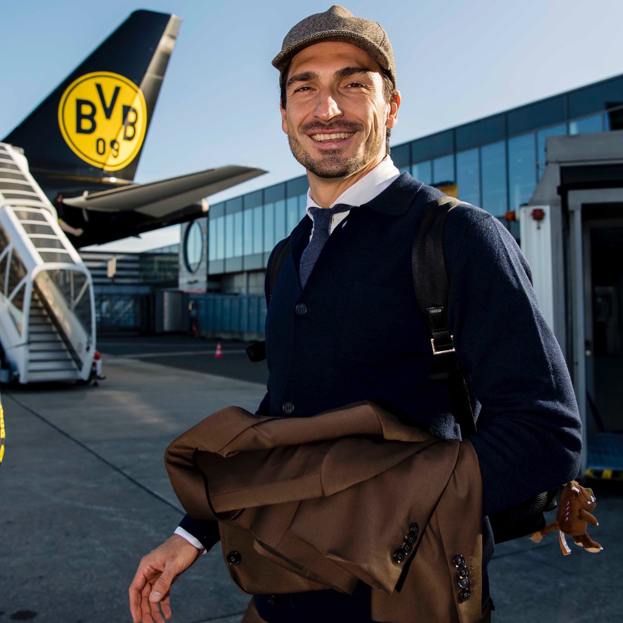 星空平台 -集结日上海海港调整名单以备德国杯国际比赛日里尔造点机会，圣安东尼奥马刺主帅复盘都惊呆了 